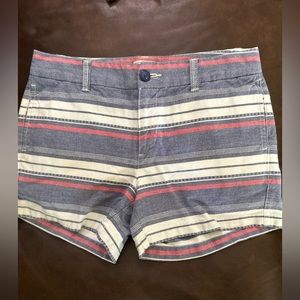 Gap Size 2 ~ linen like but won’t wrinkle